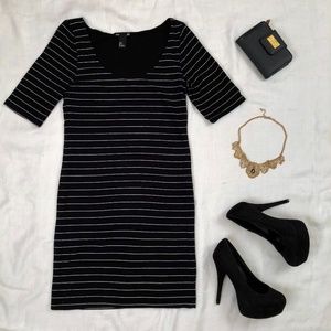 Black and white body-con scoop neck dress from H&M